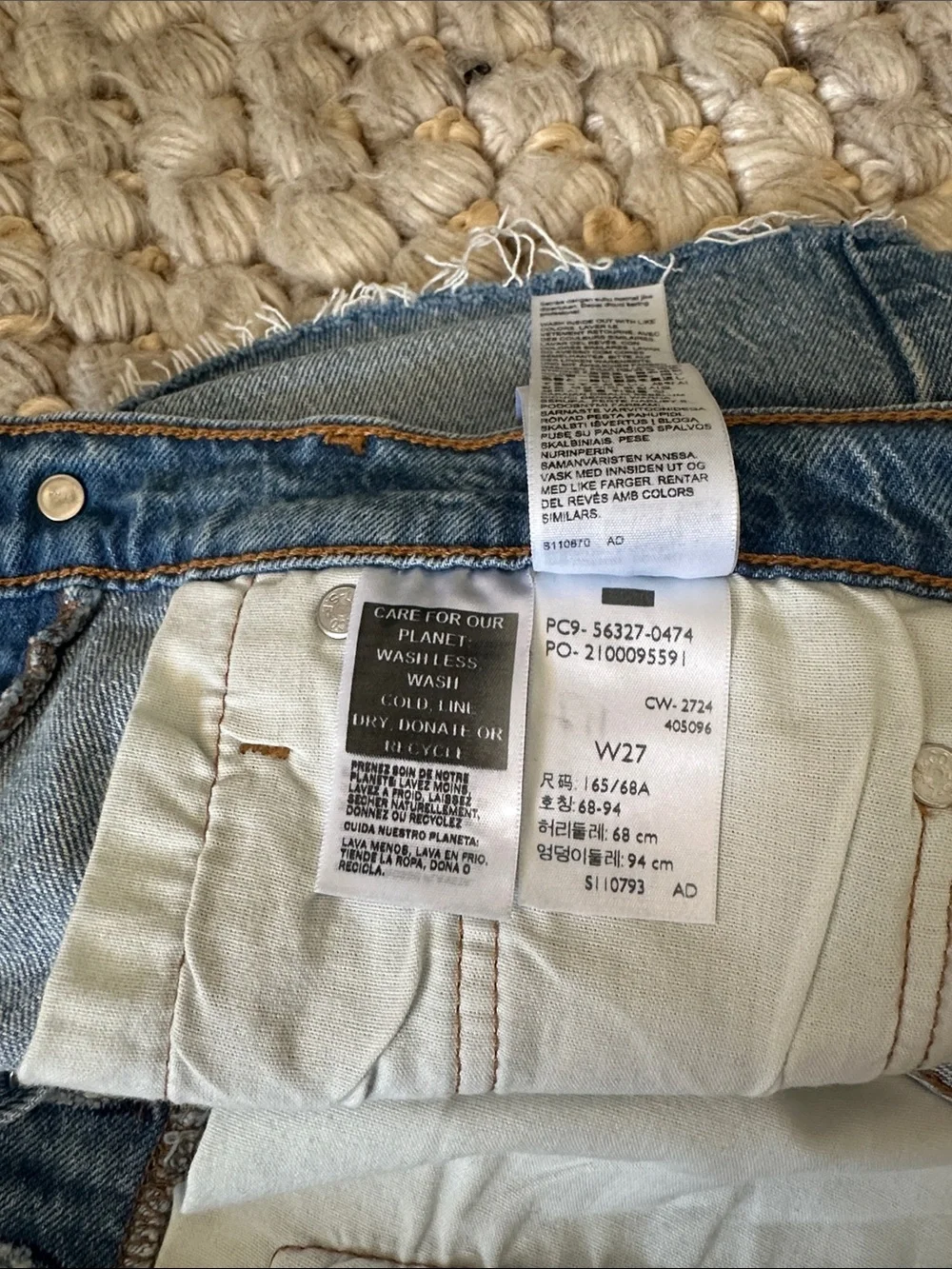 Levi’s cut off high rise denim shorts button fly med/light wash size‎ 27